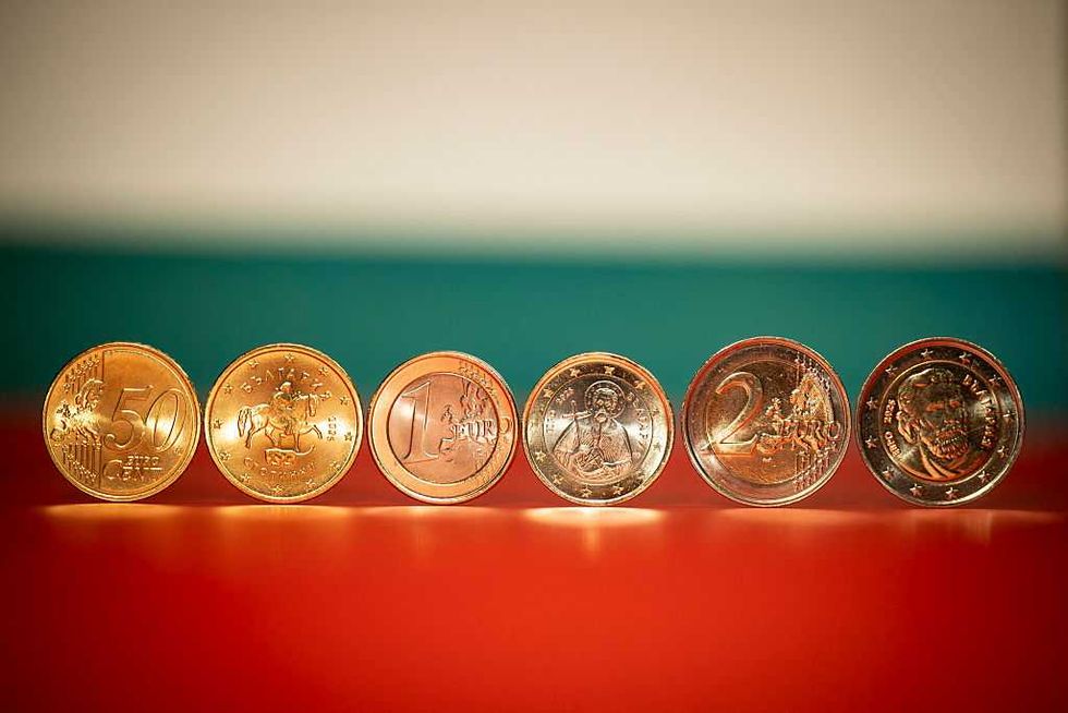 Bulgari costretti a entrare nell’euro. La cronaca di un disastro annunciato