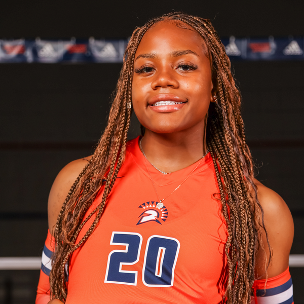 VYPE HOU Middle Blocker of the Year Fan Poll
