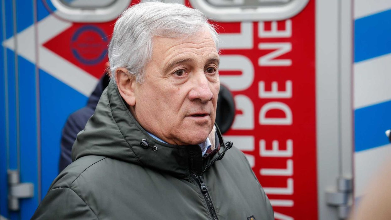 Mandati al rogo nel locale svizzero «fuorilegge»