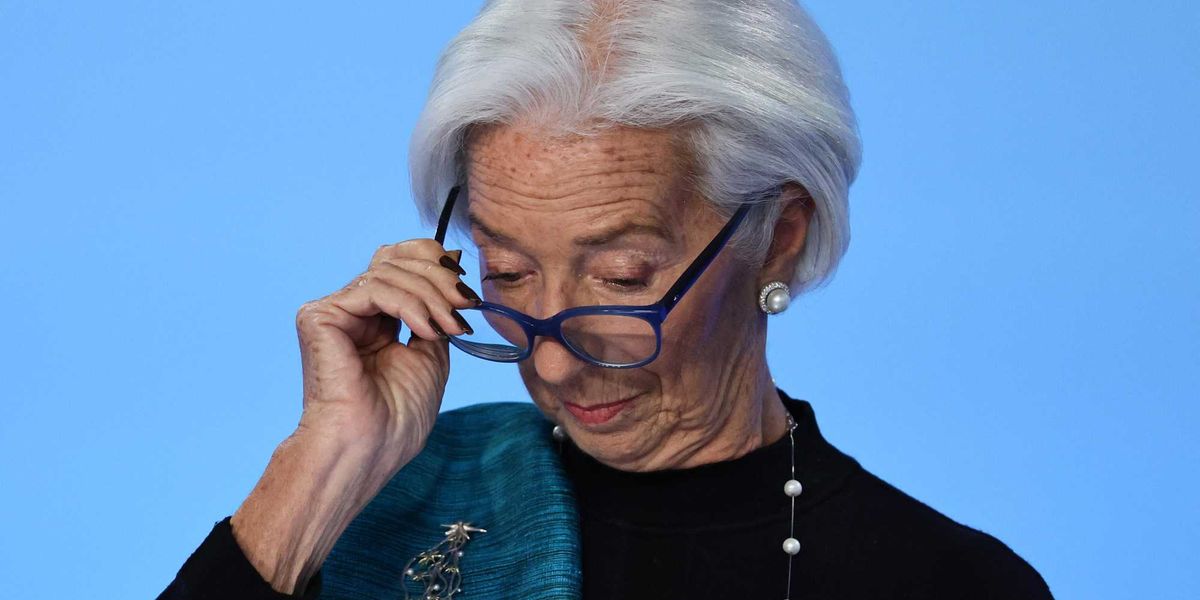 la lagarde ci tiene a stecchetto ma prende 2000 euro al giorno da Laverita.info la lagarde ci tiene a stecchetto ma prende 2000 euro al giorno