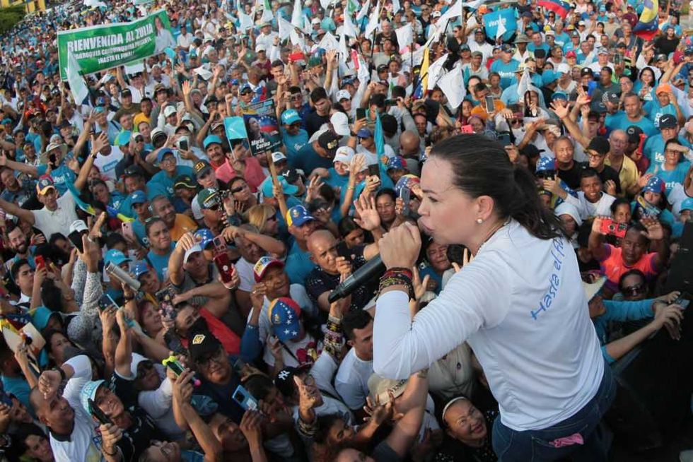 Il tycoon: «Machado troppo isolata». Si lavora a un governo provvisorio