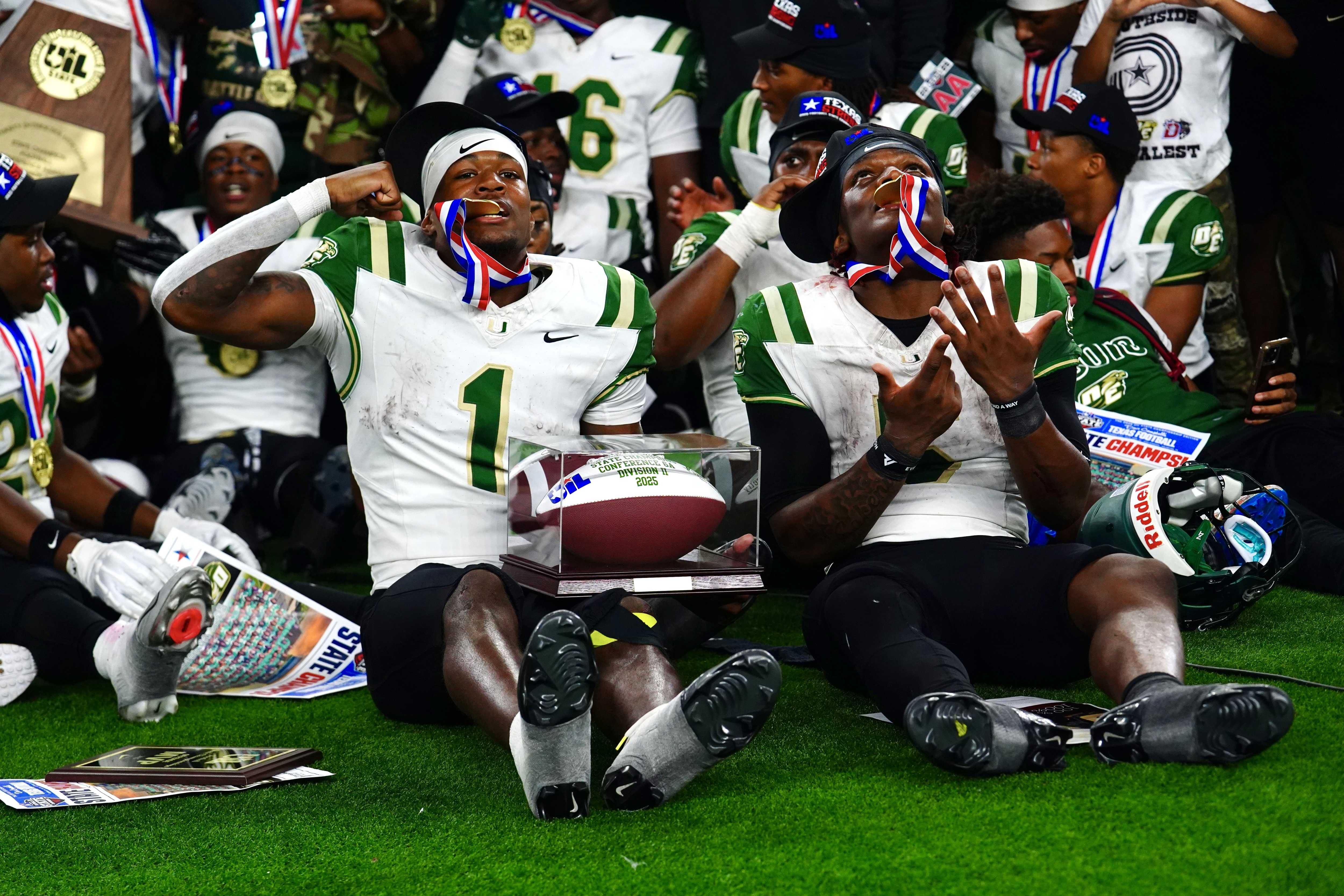 VYPE DFW 2025 Public School Football Offensive Player of the Year Fan Poll