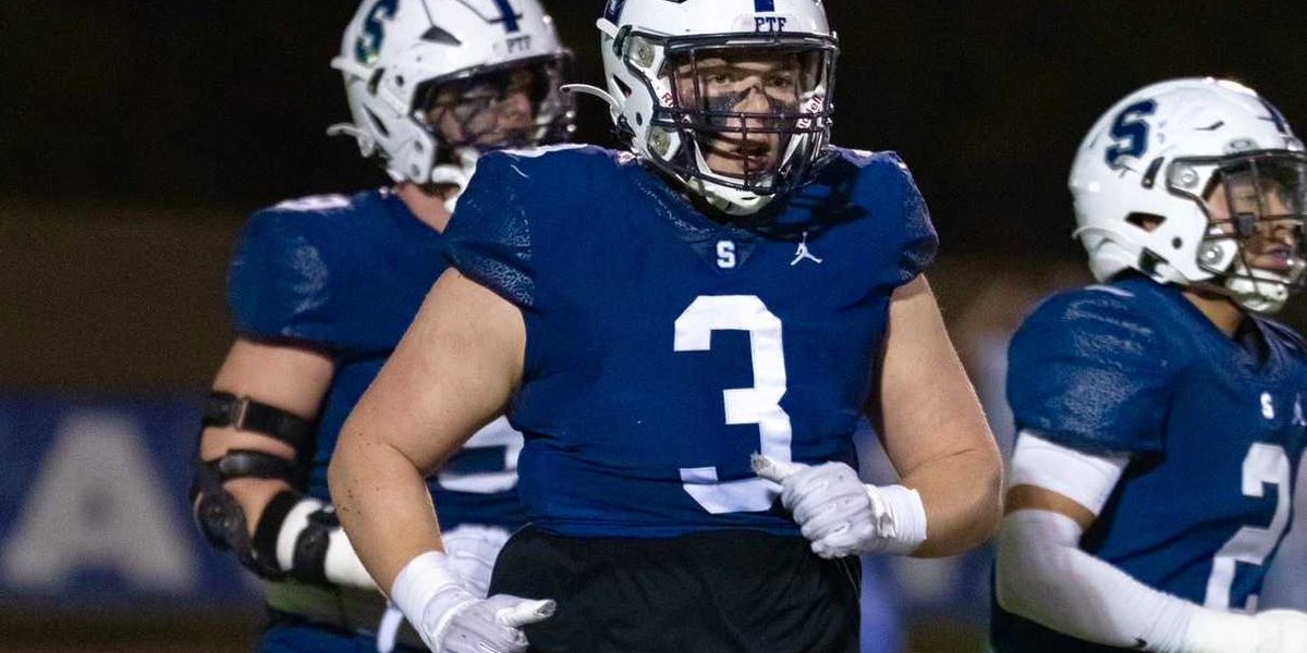 VYPE DFW 2025 Private School Football Defensive Player of the Year Fan ...