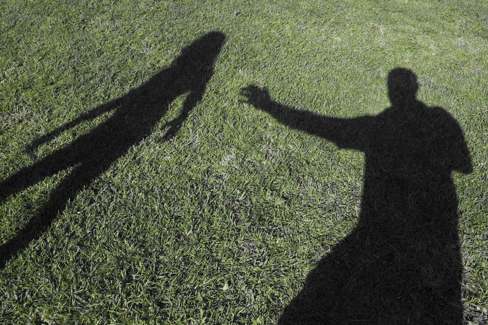 «Abusò di una minorenne»: non va in cella