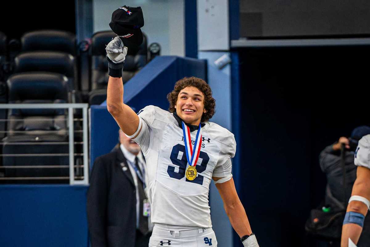 VYPE San Antonio 2025 Football Defensive Player of the Year Fan Poll