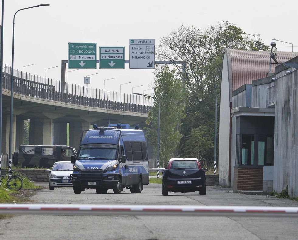 Clandestino senegalese introvabile. «Libero grazie a cavilli processuali»