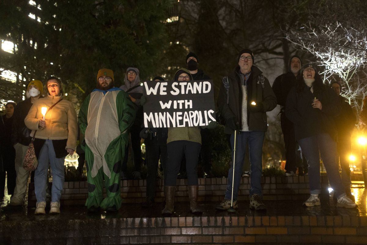 Portlands Bürgermeister beklagt zunehmendes Blutvergießen und fordert ICE ...