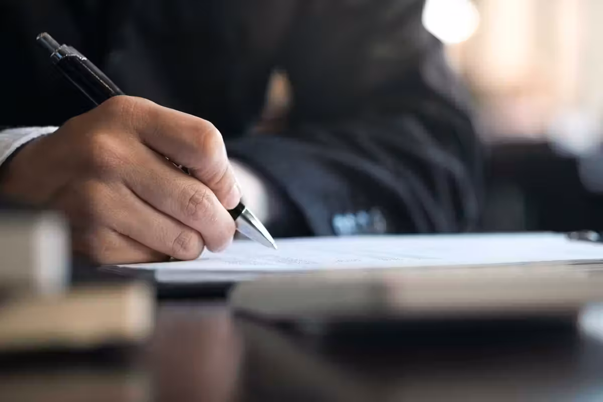 I nostri lettori non ci stanno: «Questo è un verdetto politico»