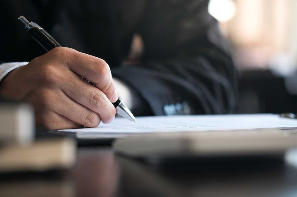 I nostri lettori non ci stanno: «Questo è un verdetto politico»