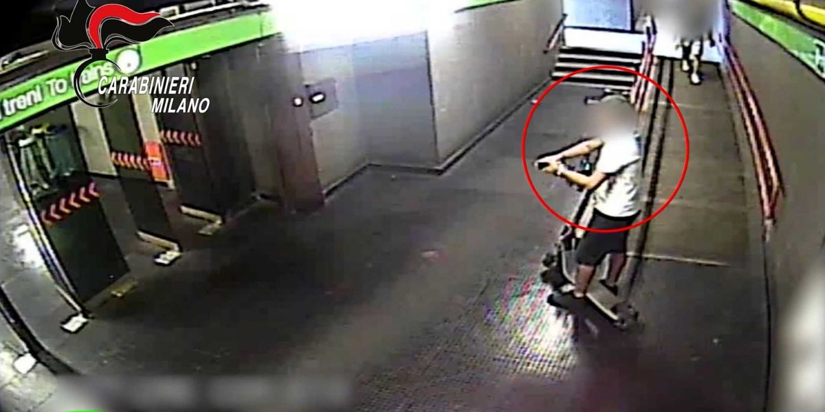 immigrato pedina con il monopattino ragazzine a milano e poi le violenta