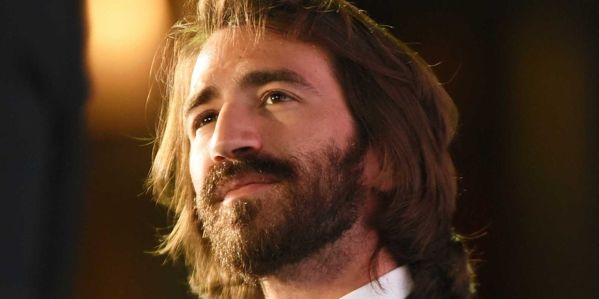 del vecchio junior diventa editore 232 a un passo da rilevare il qn