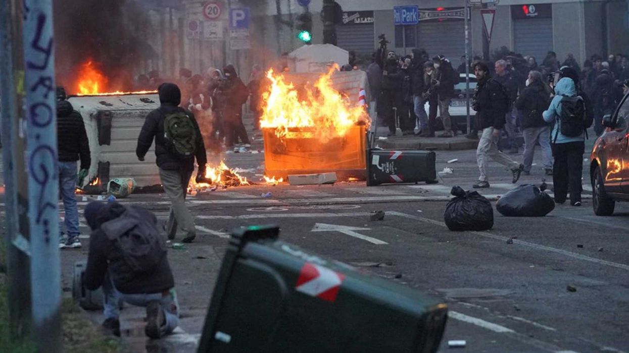 «Aska» dà ragione a chi la sgombera. A Torino botte e insulti agli agenti