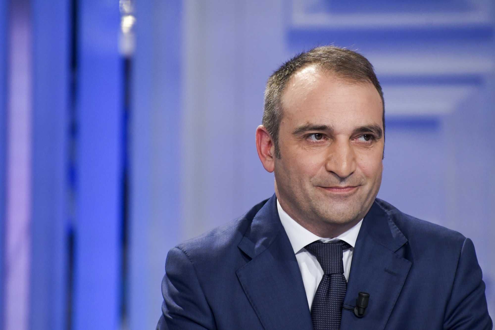 Caro Lo Russo, i suoi amici teppisti l’apprezzano