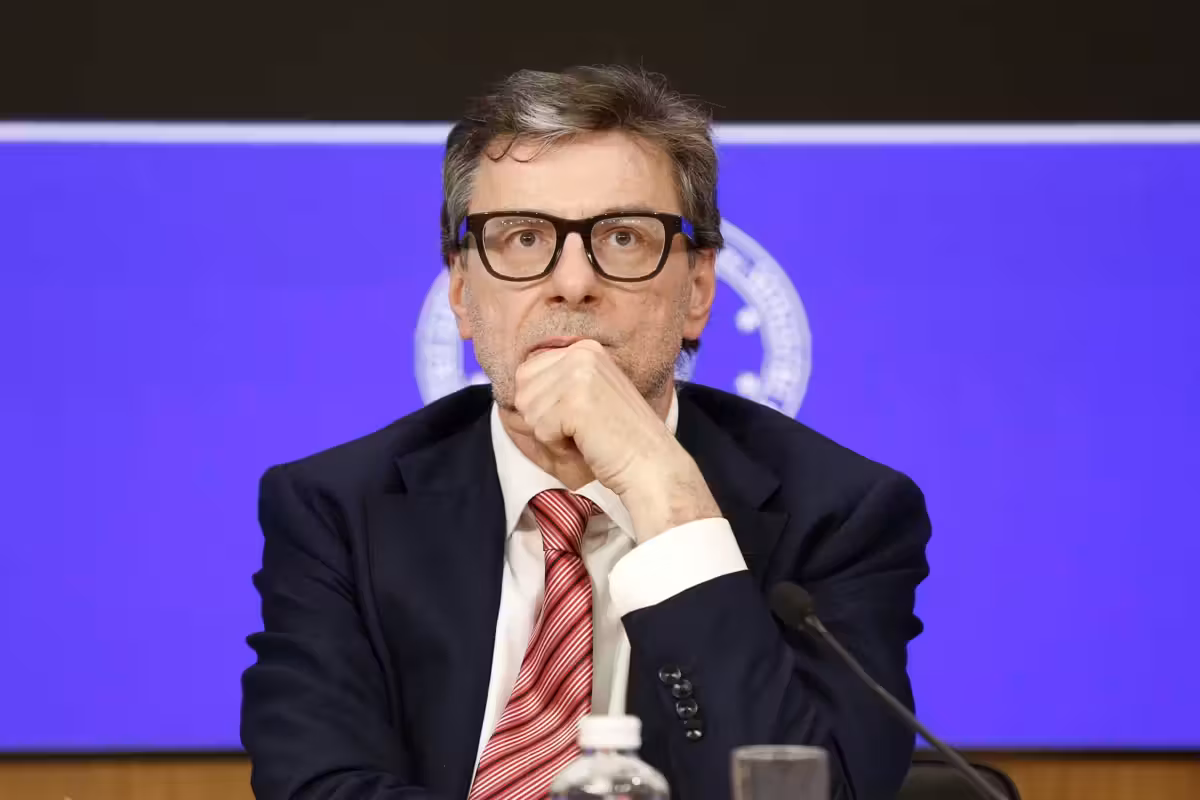 Giorgetti a casa? Chi si deve dimettere è l’opposizione