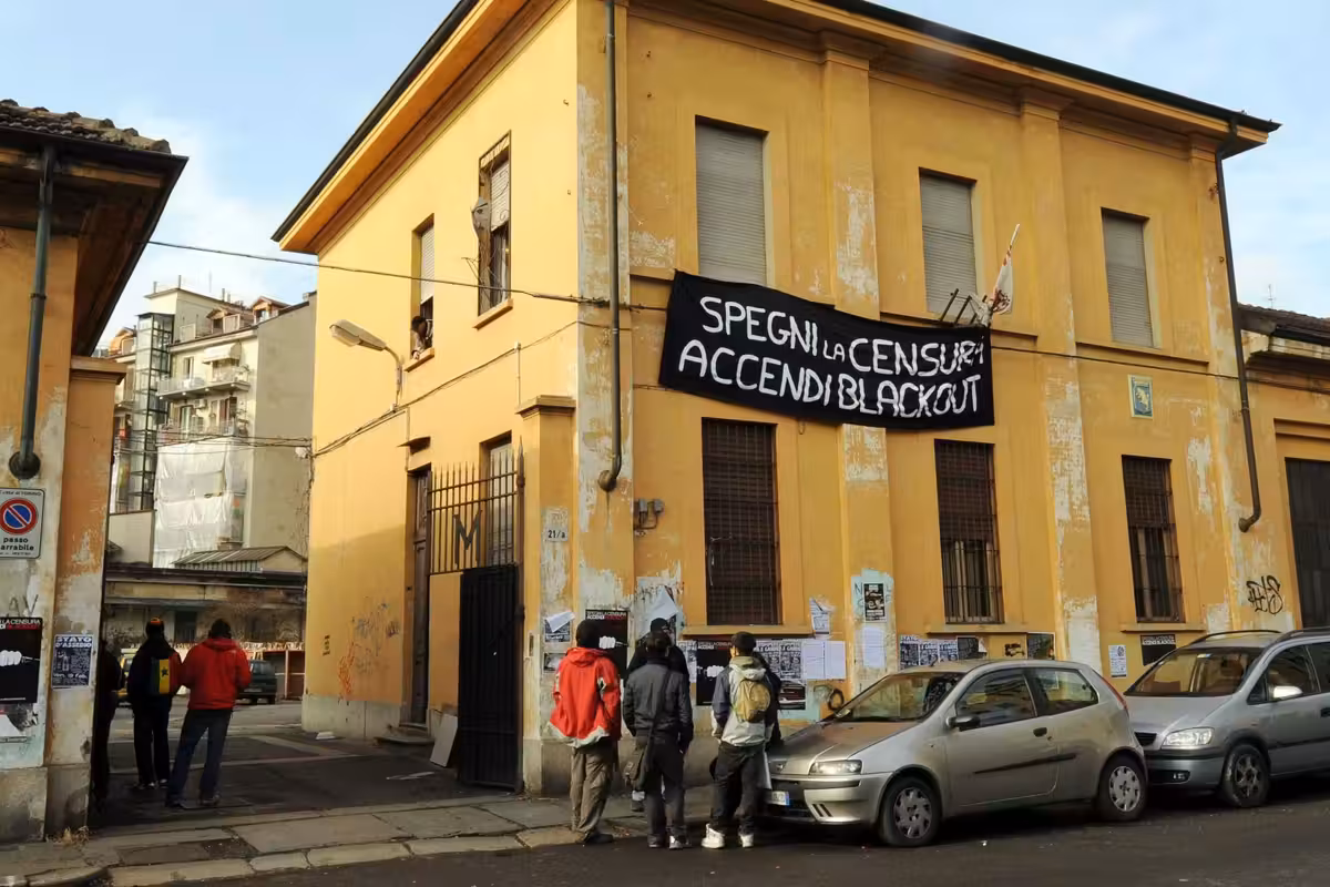 A Torino la radio pro Askatasuna usa spazi pubblici a canone agevolato