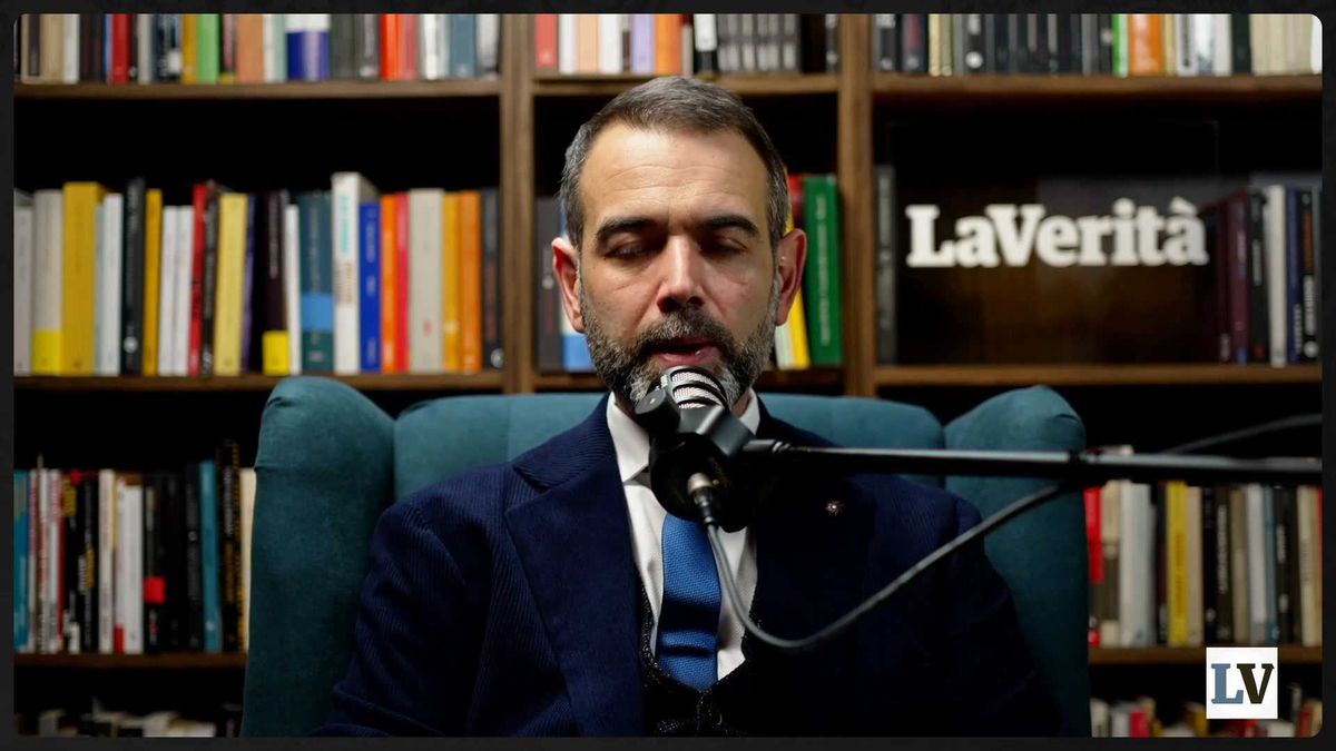 Tivù Verità | Annamaria Bernardini de Pace spiega i rischi di cambiare sesso a 13 anni