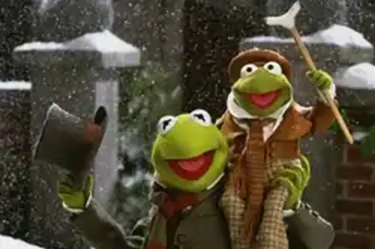 christmas, christmas carol, muppet christmas carol, christmas movies, alex falcone, holidays, holiday movies, pop culture, charles dickens