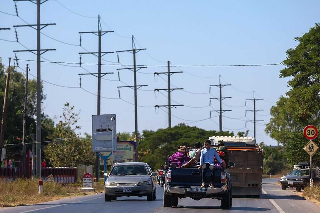 Accuse reciproche e confine in fiamme: cresce la tensione tra Cambogia e Thailandia