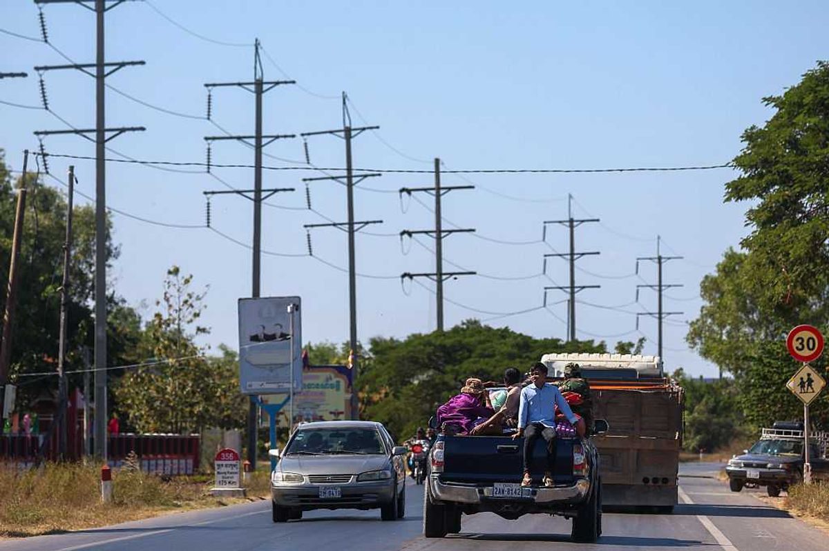 Accuse reciproche e confine in fiamme: cresce la tensione tra Cambogia e Thailandia