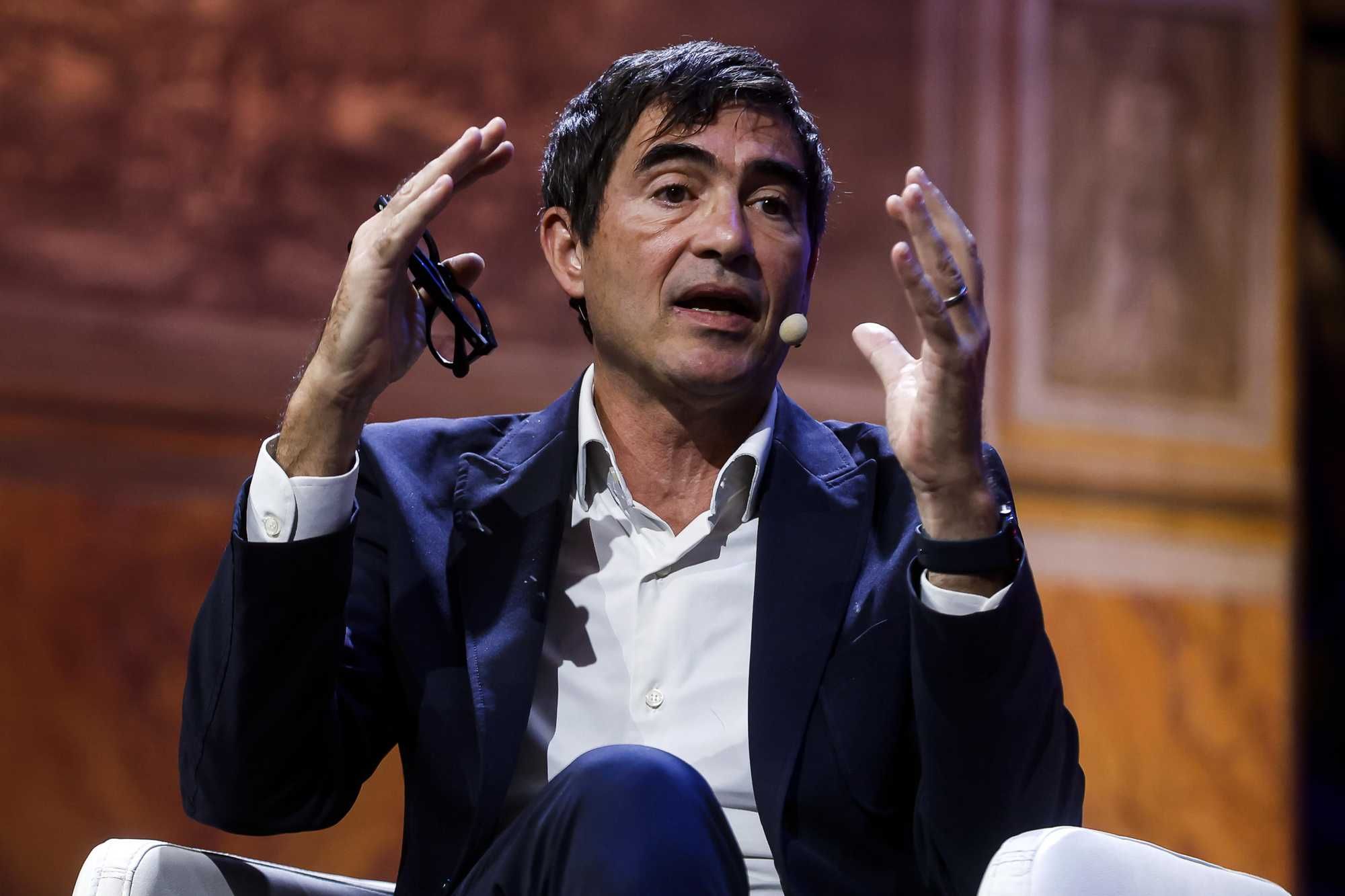 Dalla Boldrini a Dibba e Fratoianni. Tutti gli amici del cassiere di Hamas