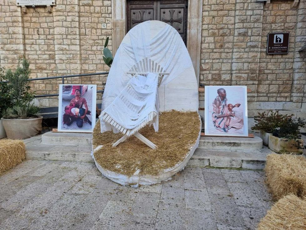 Il prete di Terlizzi fa sparire Gesù e ribalta il messaggio del Vangelo