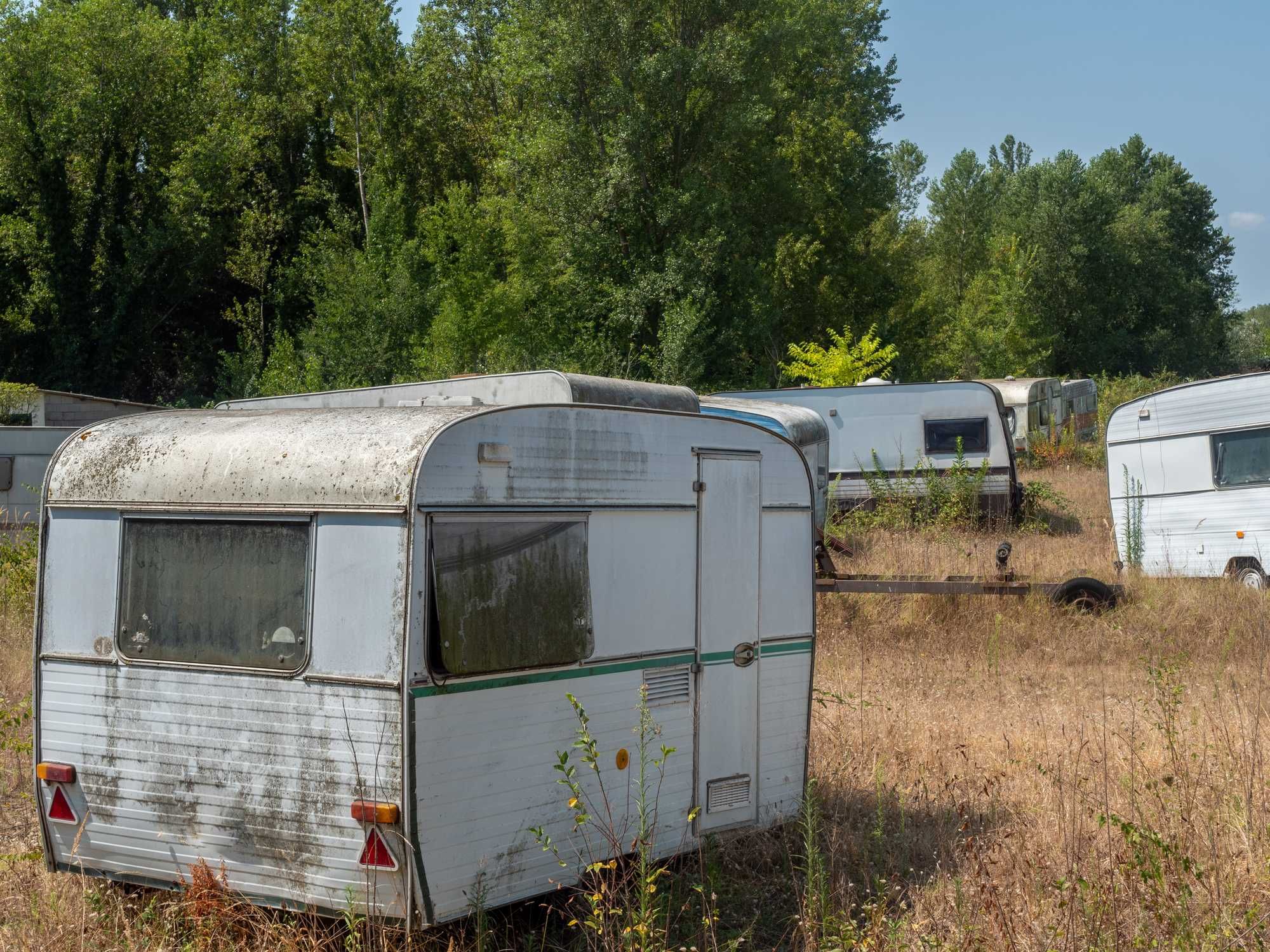 Gli agenti non possono neanche entrare nei campi rom