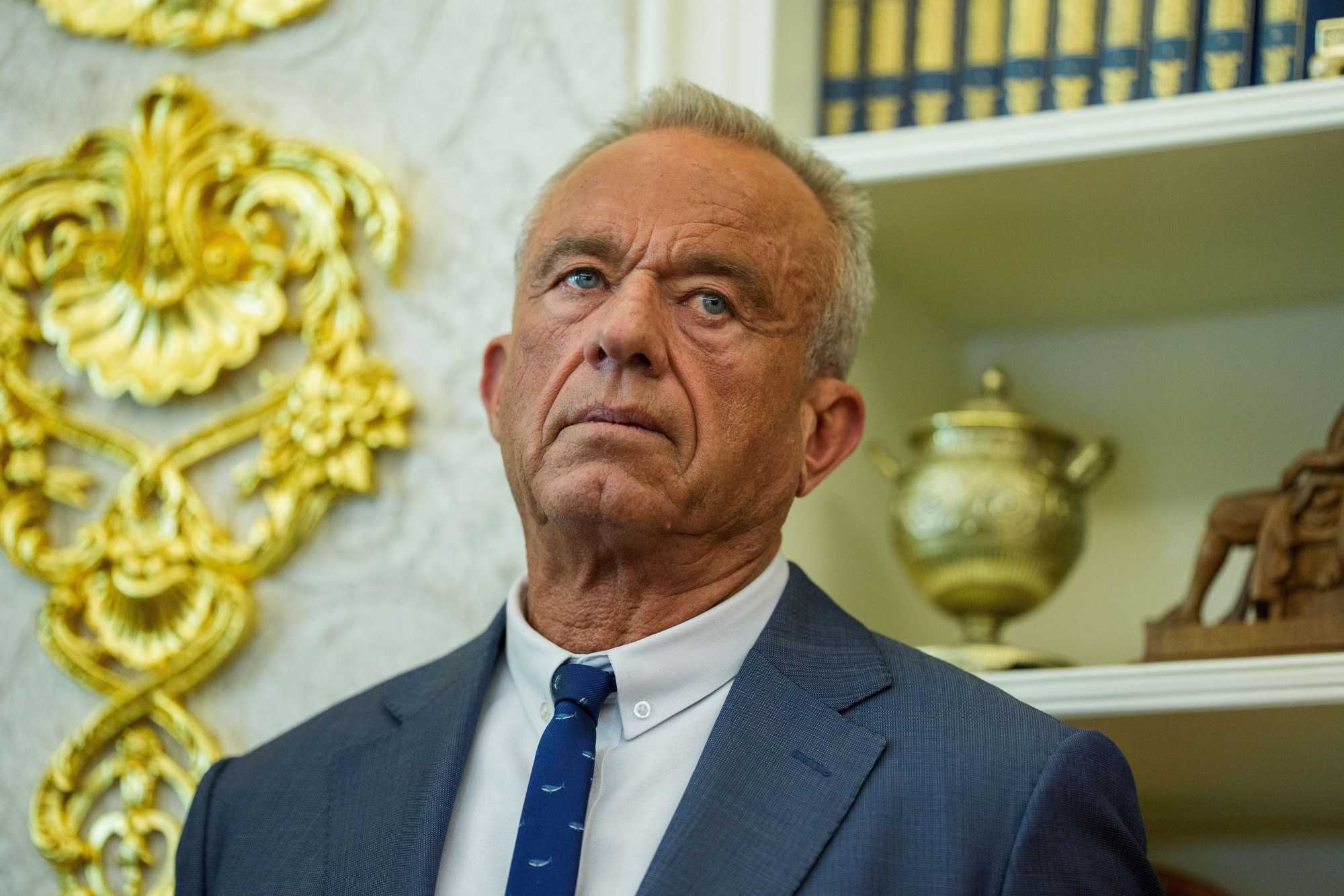 Kennedy jr ammonisce la Germania: «I medici free vax vanno riabilitati»