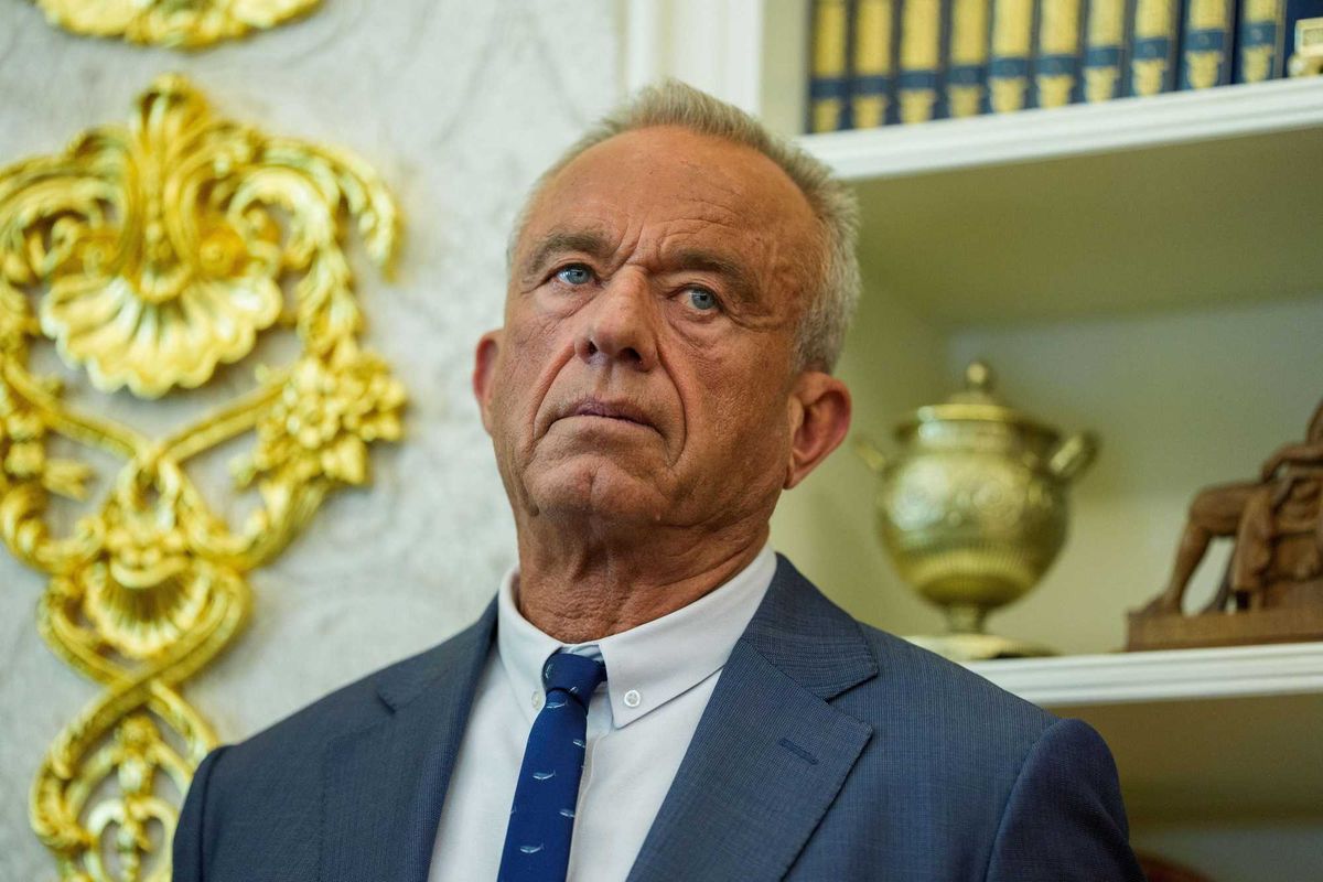 Kennedy jr ammonisce la Germania: «I medici free vax vanno riabilitati»