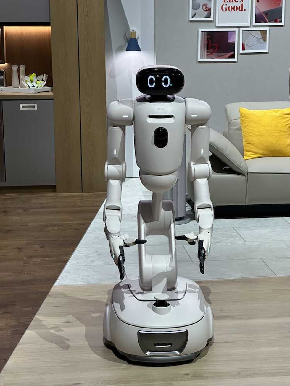 photo of LG CLOiD Home Robot