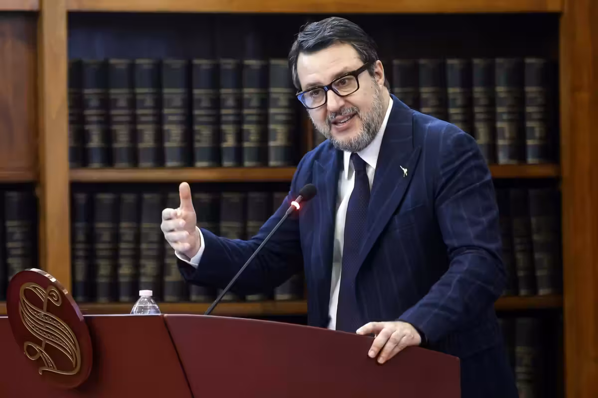 Pure Salvini aderisce e mette i soldi