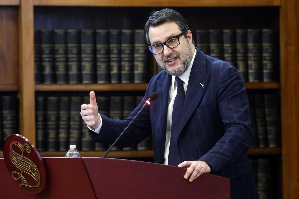 Pure Salvini aderisce e mette i soldi