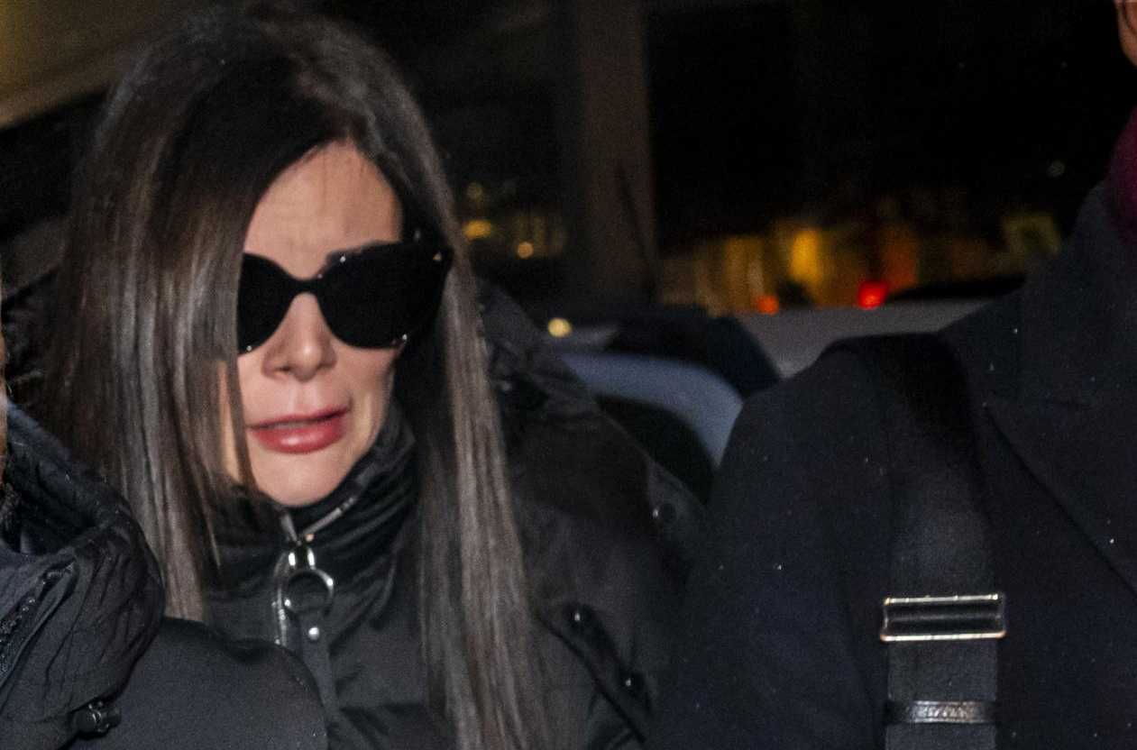 Se n’è andata con la cassa, ora è libera