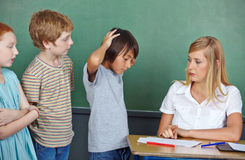 students, teachers grades, amber teacher, literacy rates, declining scores, american education