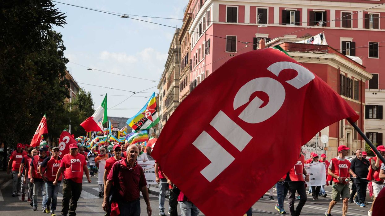 Cgil antitoghe: «Sciopero se toccate i nostri»