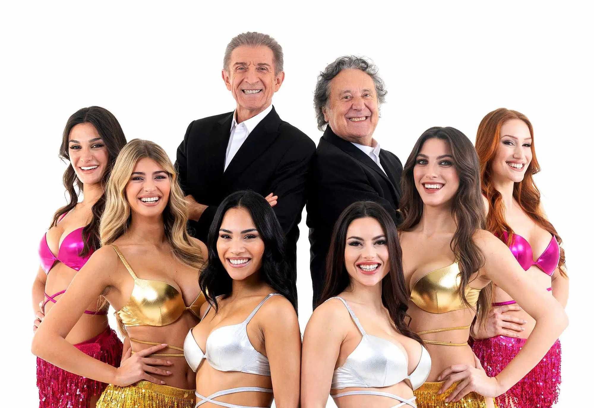 «Striscia» torna con sei veline e Maria De Filippi inviata speciale