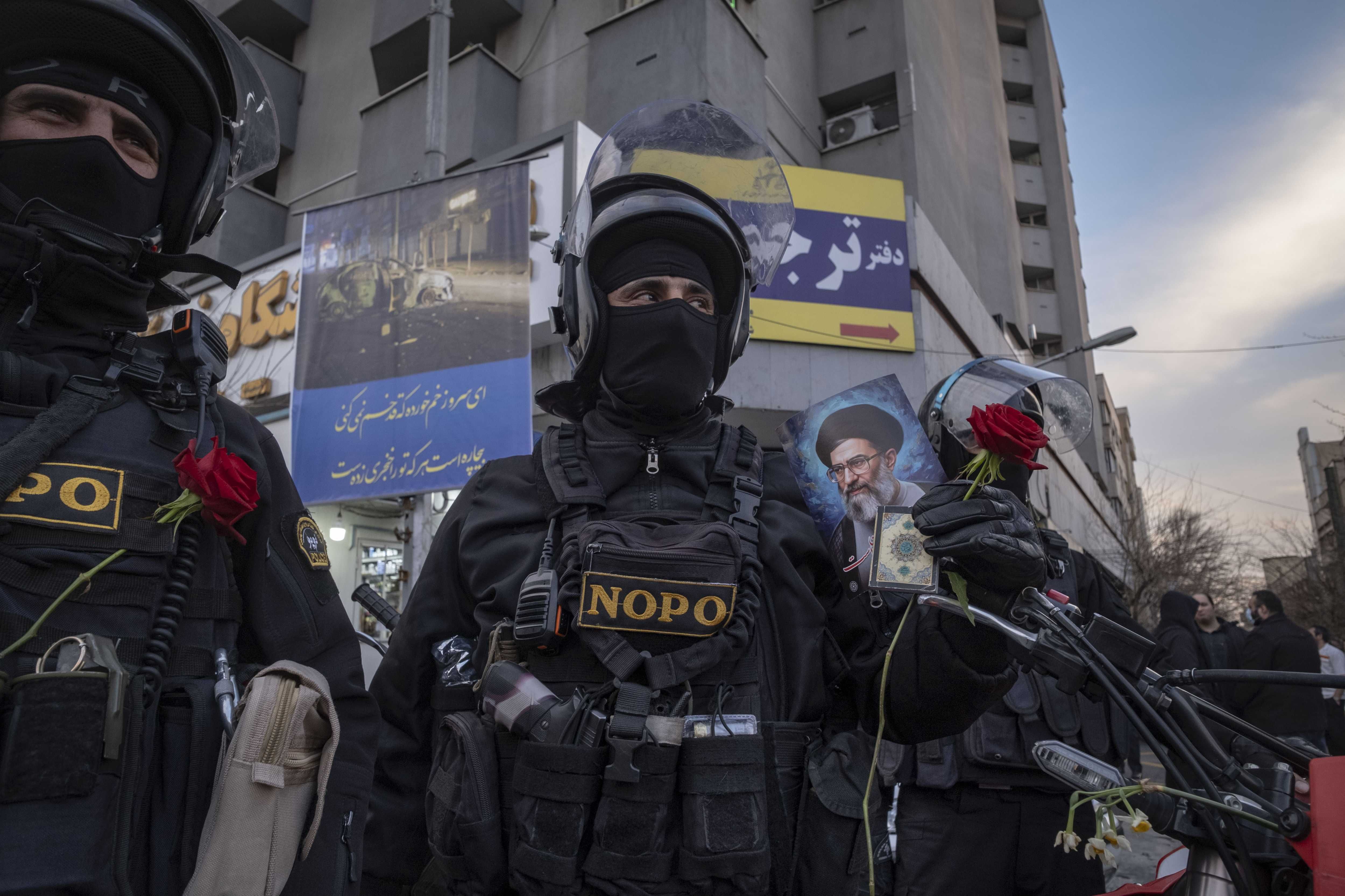 L’Iran rialza la tensione con gli Usa: «Stop alle impiccagioni? Falsità»