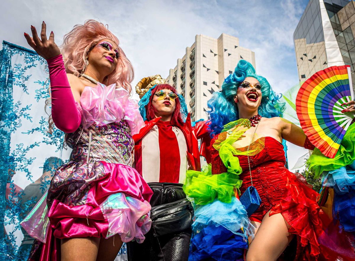 Crolla il numero di ragazzi transessuali o «non binari». È il tramonto del gender?