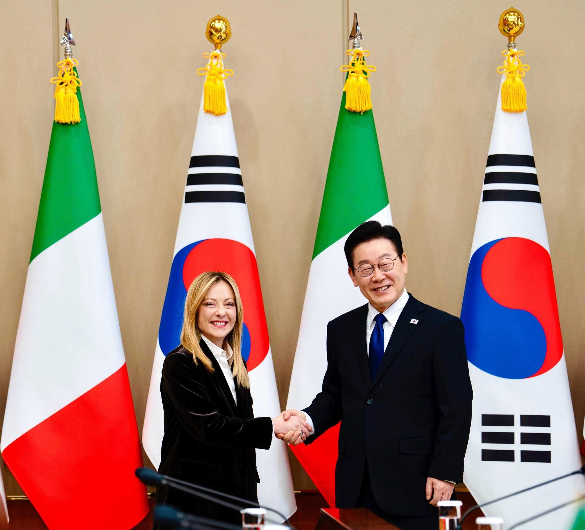 Meloni a Seul: «Tra Italia e Corea grande potenziale inespresso»
