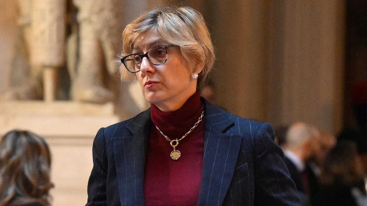 Cambia il dl Stupri: sparito il consenso secondo per secondo. E la sinistra sclera