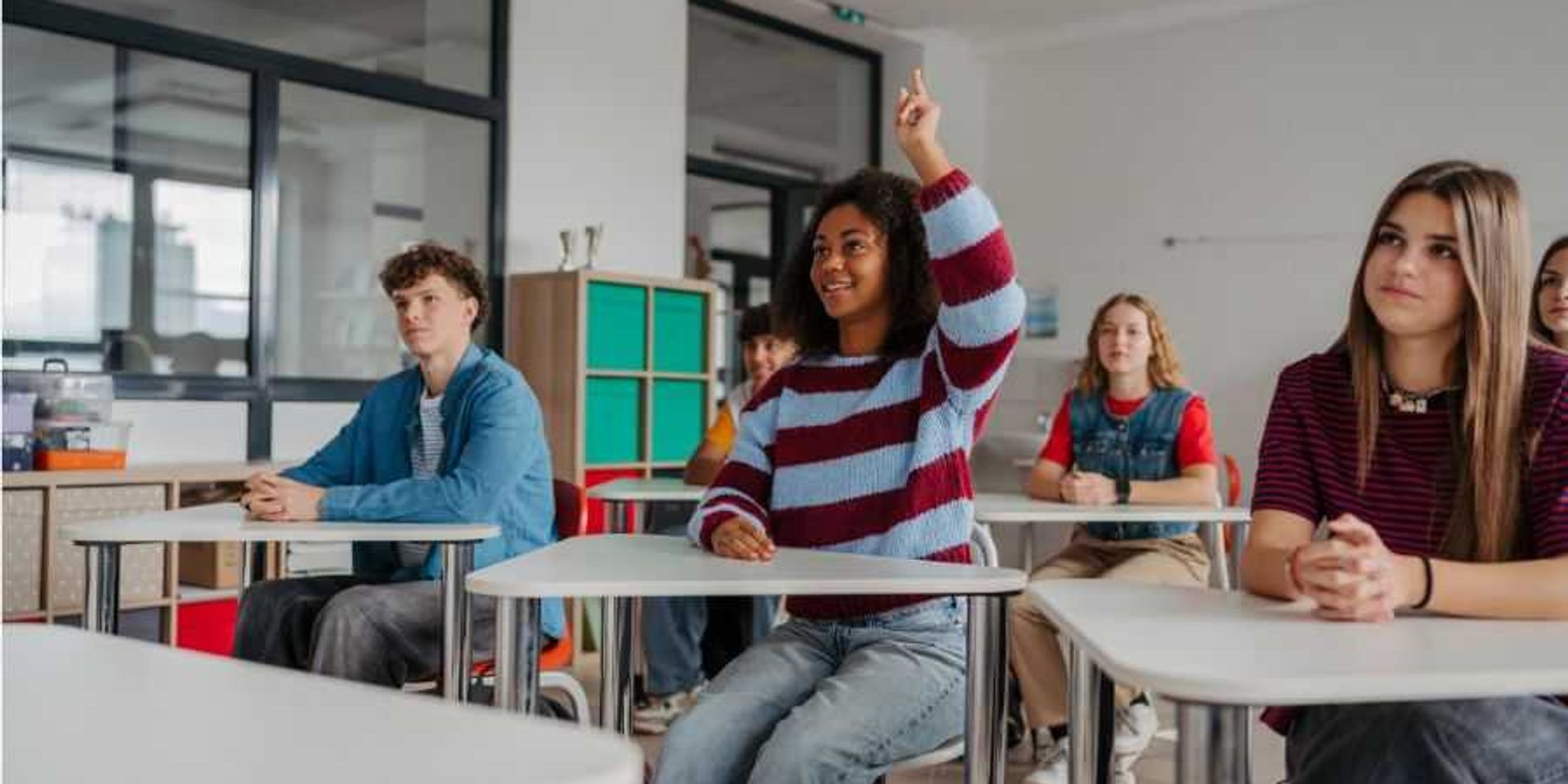 Gen Z; Millennials; technology; cell phones; social media; teens and technology; teens social media