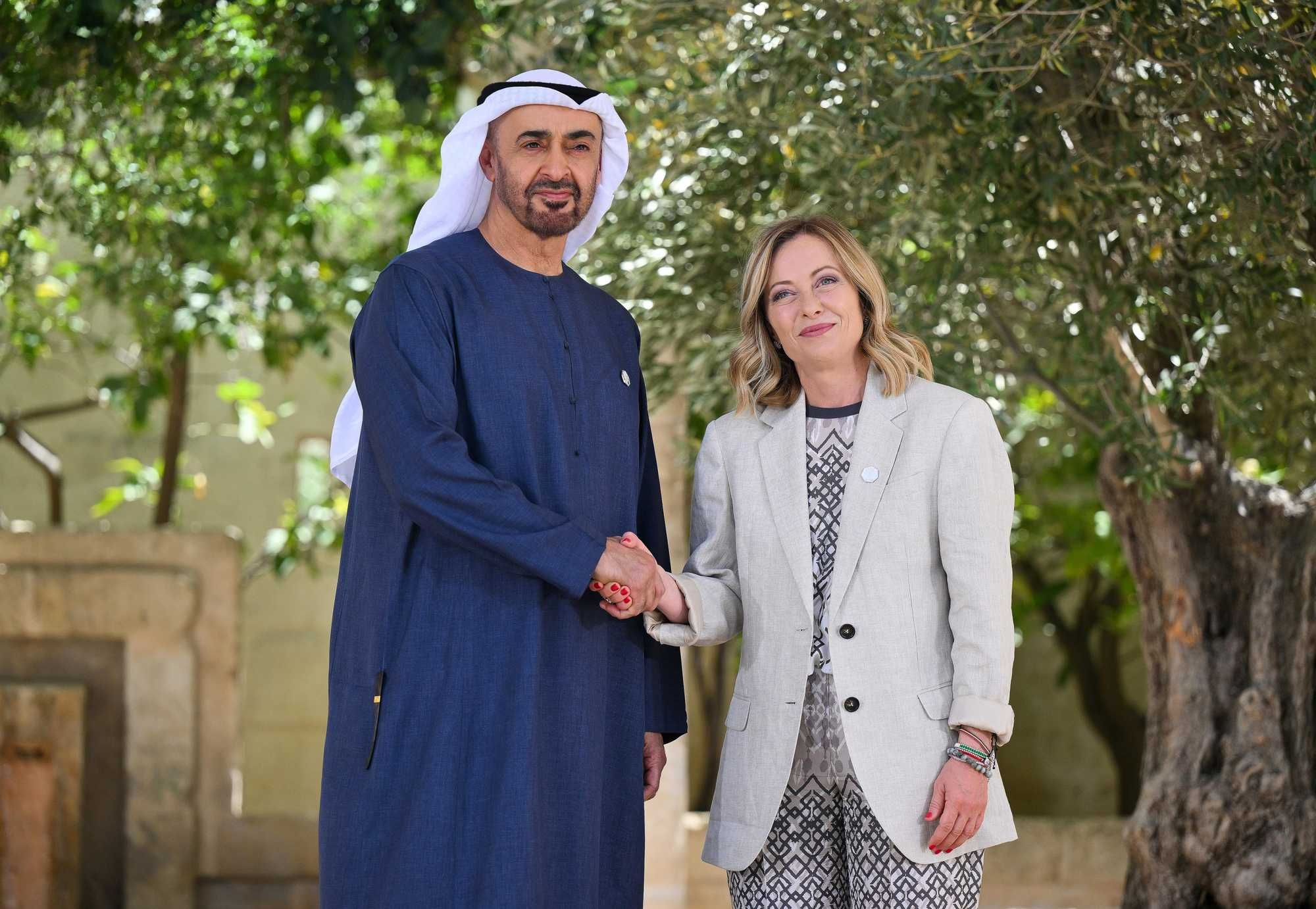 La Meloni porta i miliardi arabi nel piano casa