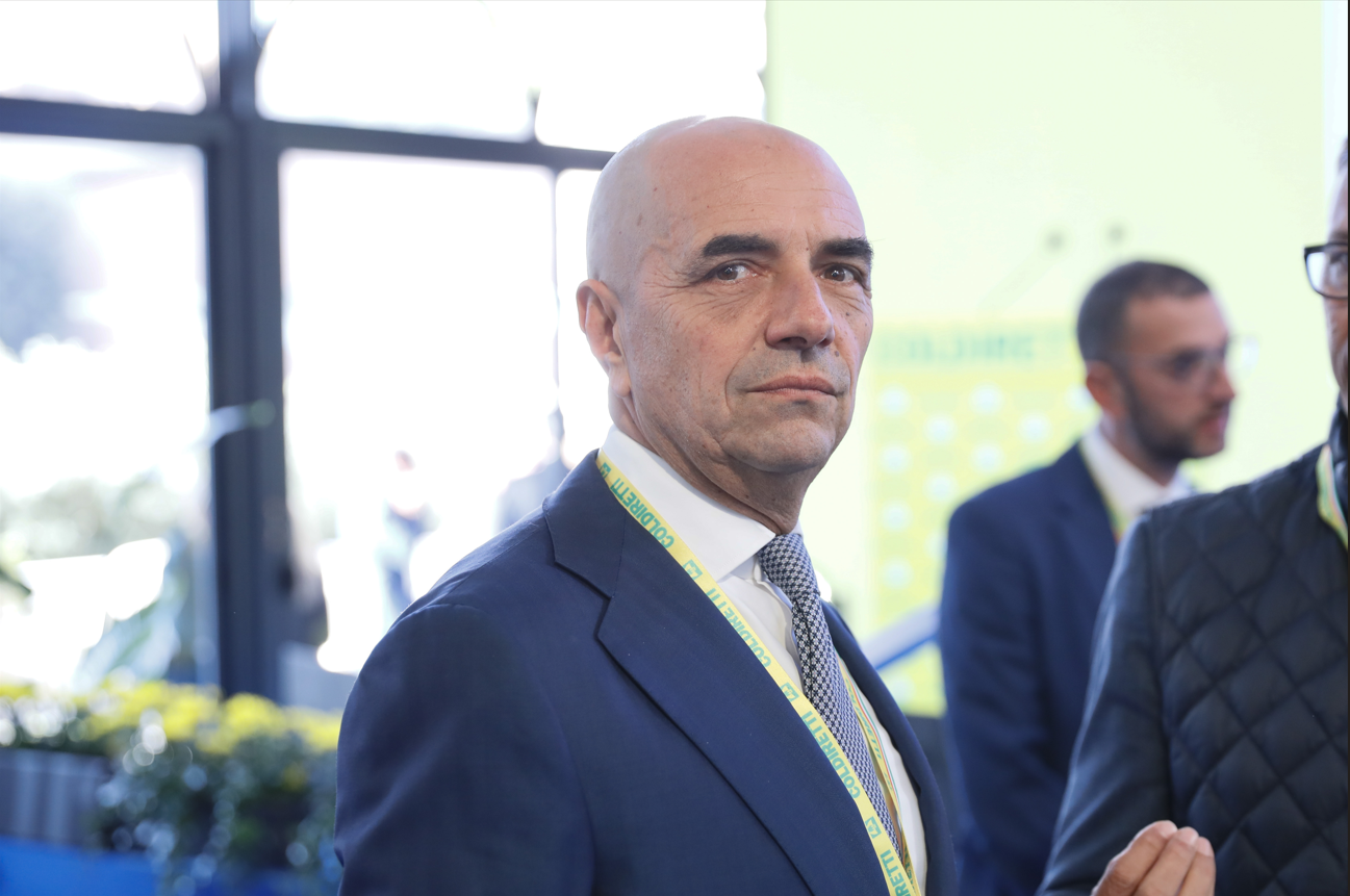 «Mercosur che caos. La Von der Leyen umilia la democrazia per aiutare Berlino»