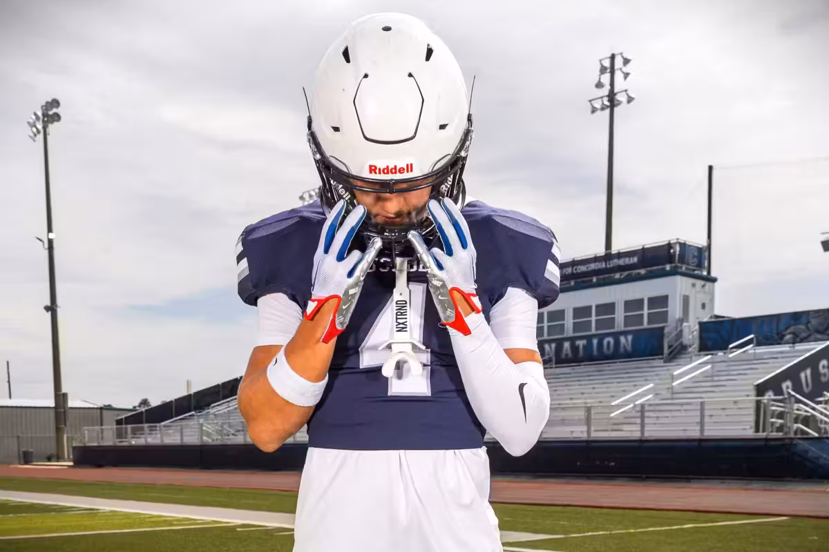 VYPE HOU Private School Football Defensive Player of the Year Fan Poll