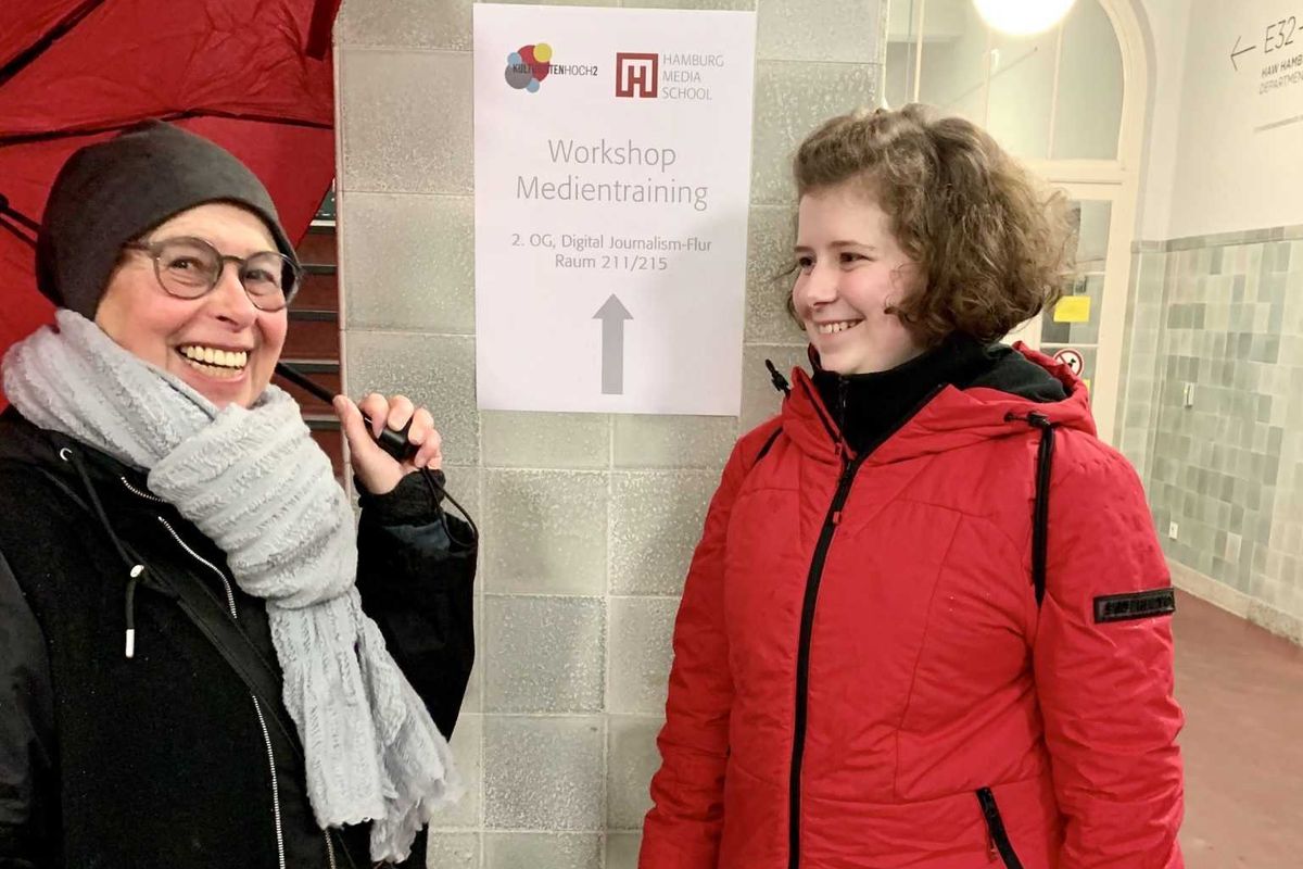 seniors, loneliness, germany, elders, students