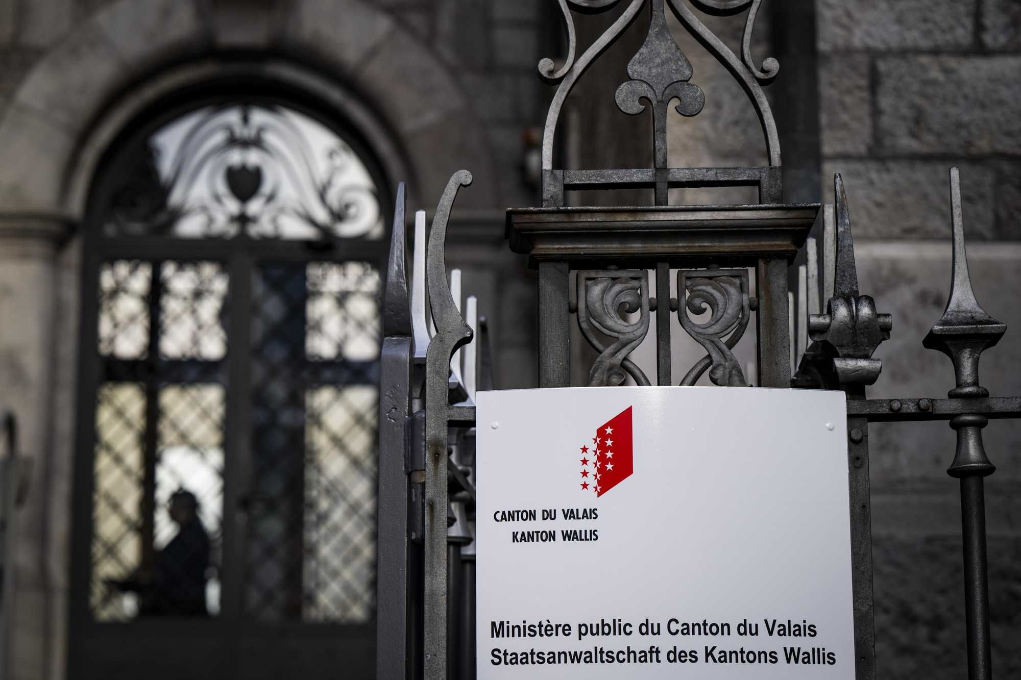 I pm svizzeri vanno al rallentatore. E il sindaco farebbe bene a lasciare