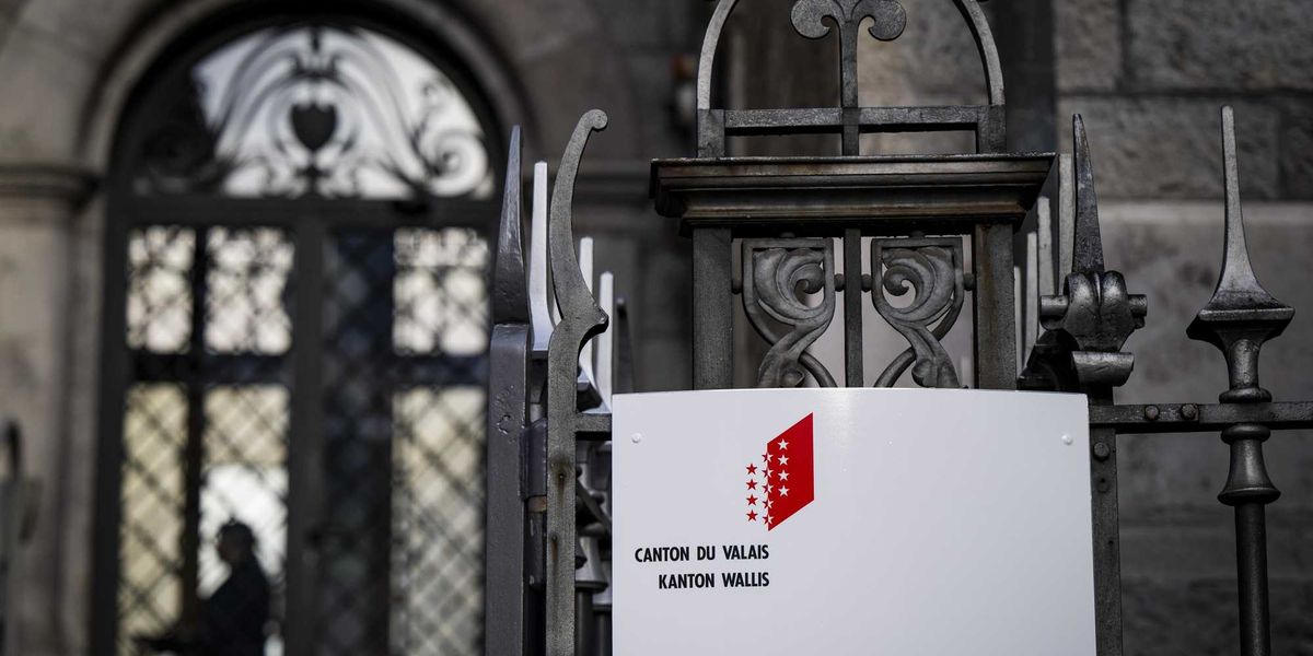 I pm svizzeri vanno al rallentatore. E il sindaco farebbe bene a lasciare I pm svizzeri vanno al rallentatore. E il sindaco farebbe bene a lasciare