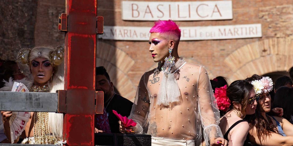 i vescovi aprono ai transessuali