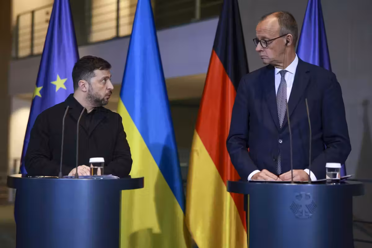 Pure Berlino fa muro su Kiev nell’Ue: «L’adesione nel 2027 non è fattibile»