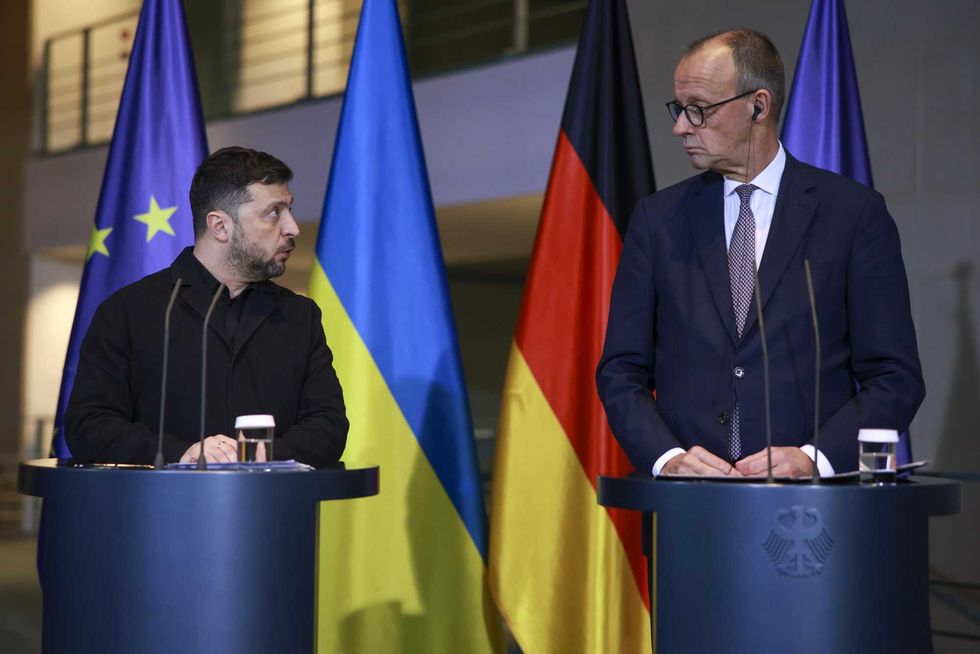 Pure Berlino fa muro su Kiev nell’Ue: «L’adesione nel 2027 non è fattibile»