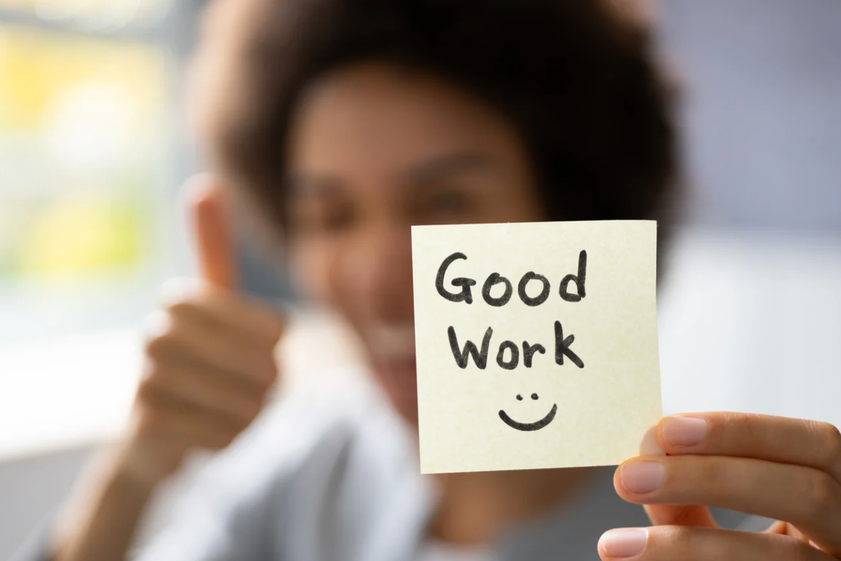 compliments, psychology, conversation tips, communication, communication tips